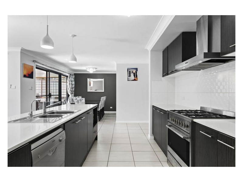 32 Nowland Street, Seven Hills NSW 2147