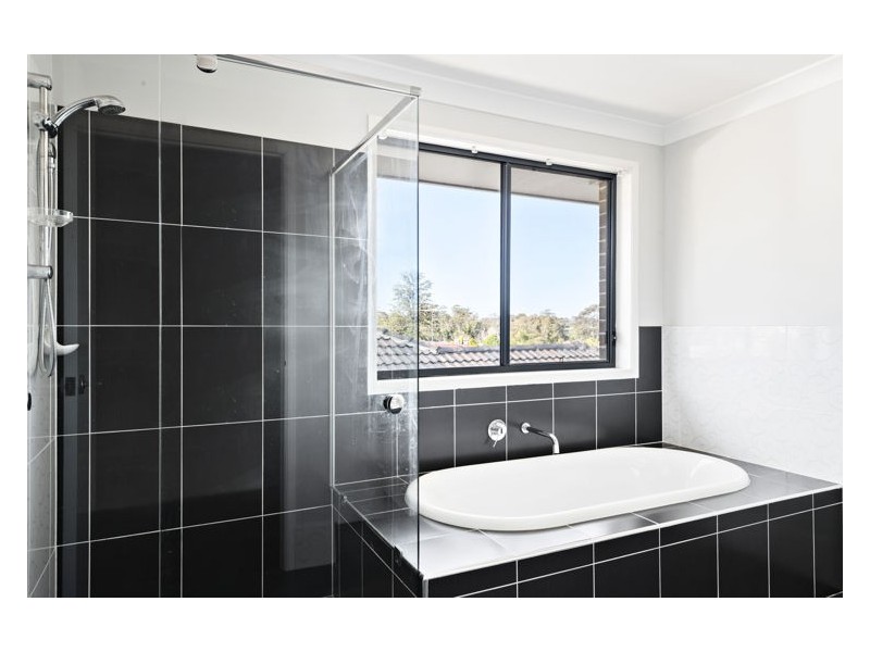 32 Nowland Street, Seven Hills NSW 2147