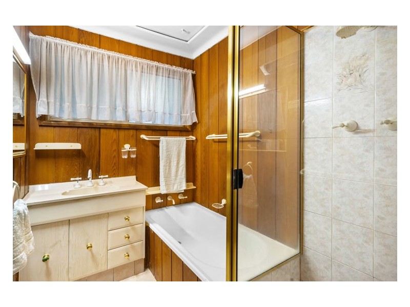 11 Sylvia Street, Blacktown NSW 2148