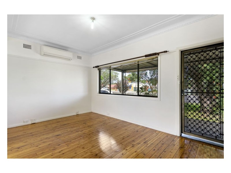 15 Lyton street, Blacktown NSW 2148