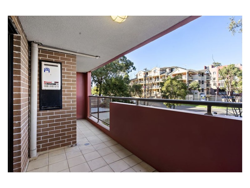 15/8-10 Oxford Street, Blacktown NSW 2148