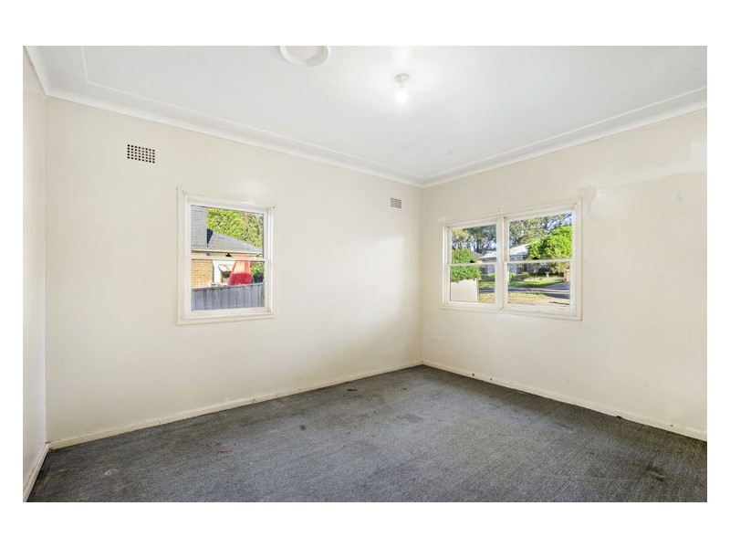 137 Lucas Road, Lalor Park NSW 2147
