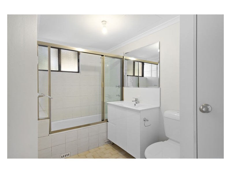 4/26 Mantaka Street, Blacktown NSW 2148