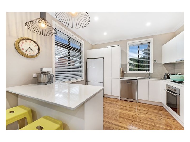 16 Oxley Street, Lalor Park NSW 2147