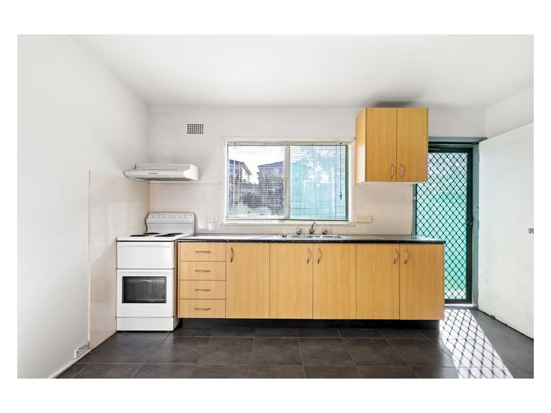 17 Broad Street, Prospect NSW 2148