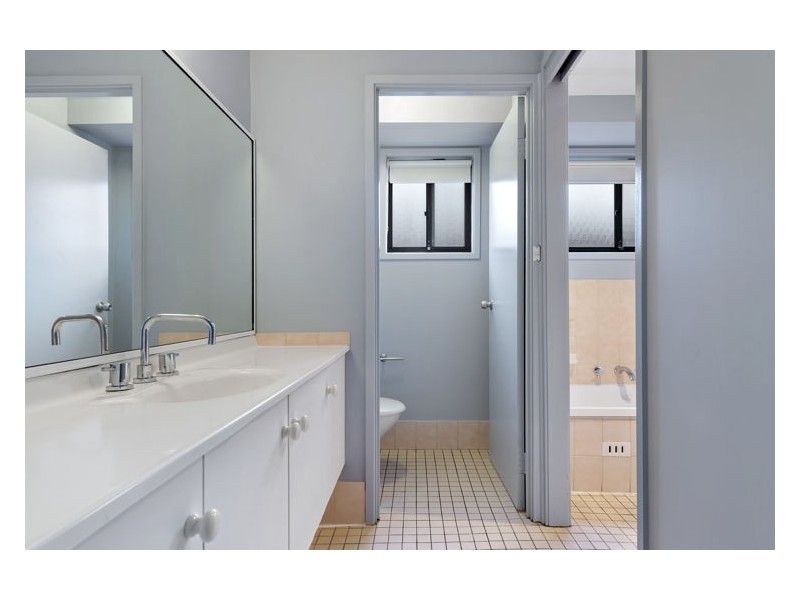 132 Swallow Drive, Erskine Park NSW 2759