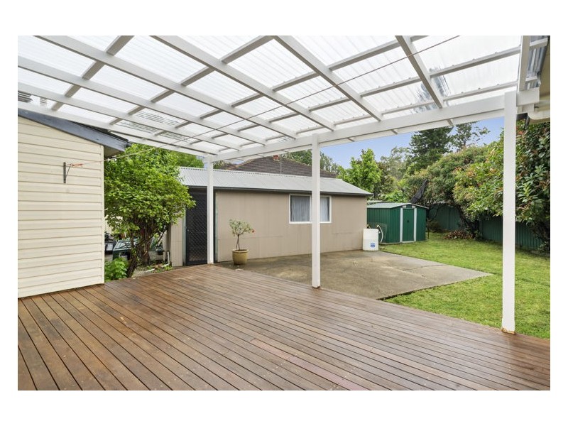 1 Radley Road, Seven Hills NSW 2147