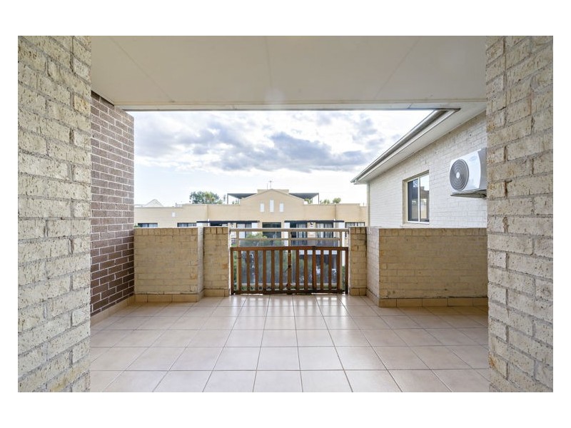 24/14-18 Fourth Avenue, Blacktown NSW 2148