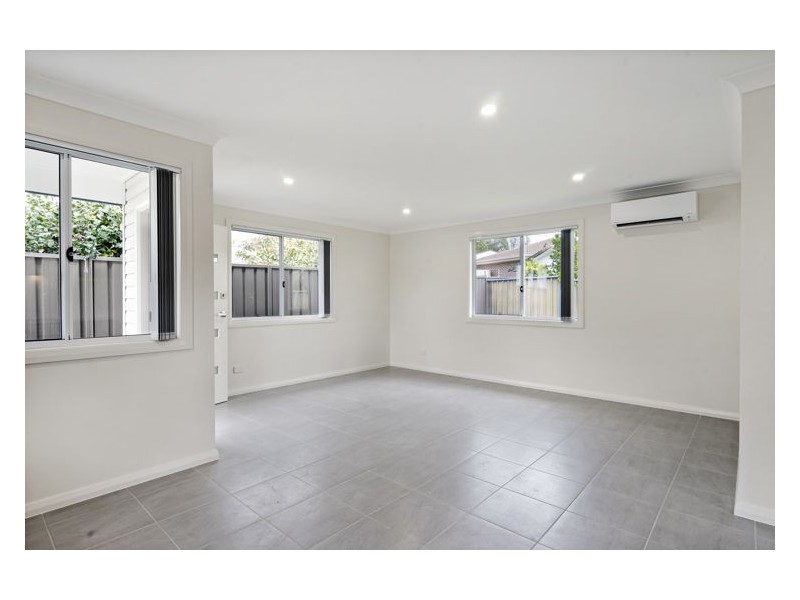 2A Sturt Street, Lalor Park NSW 2147