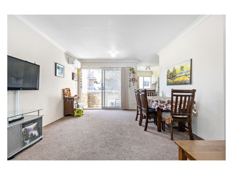 13/21-23 Devitt Street, Blacktown NSW 2148