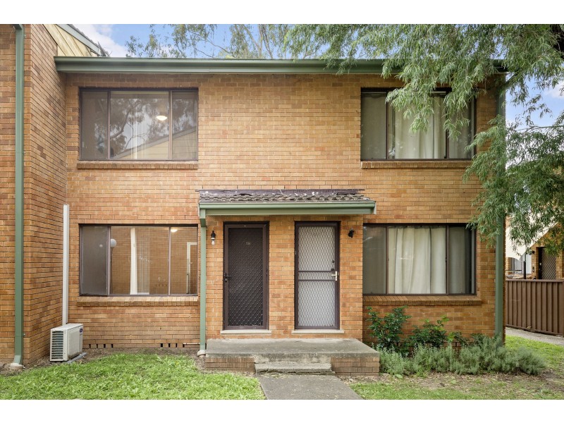 19/2-8 Kazanis Court, Werrington NSW 2747