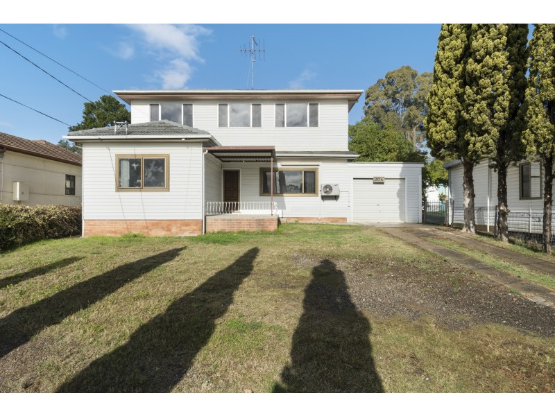 30 Hilltop Avenue, Blacktown NSW 2148