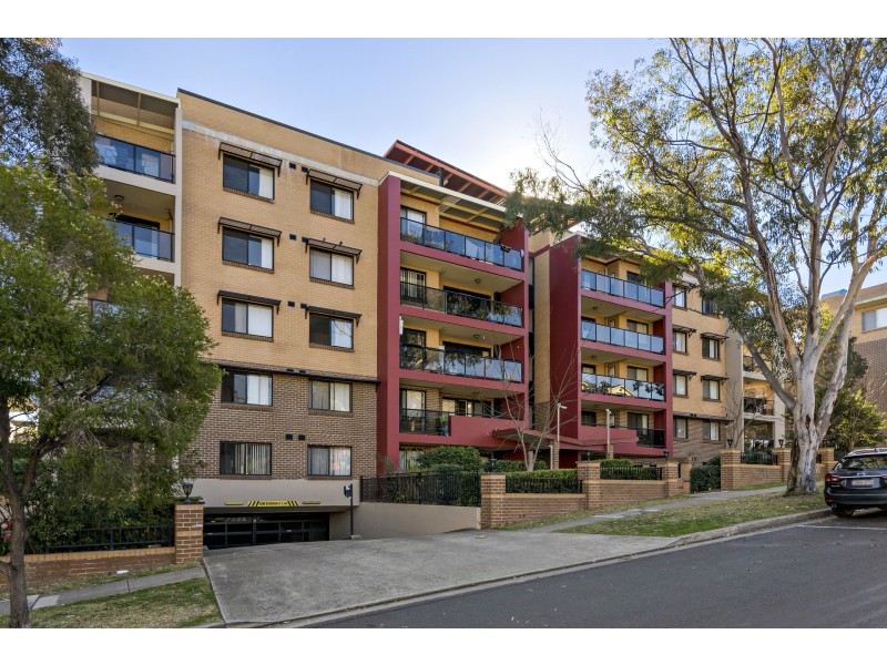 26/8-14 Oxford Street, Blacktown NSW 2148