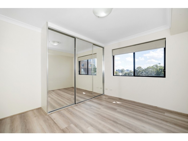 26/8-14 Oxford Street, Blacktown NSW 2148
