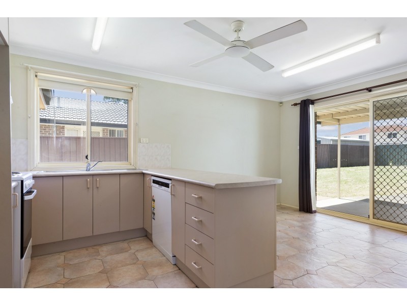 9 Ophelia Place, Oakhurst NSW 2761