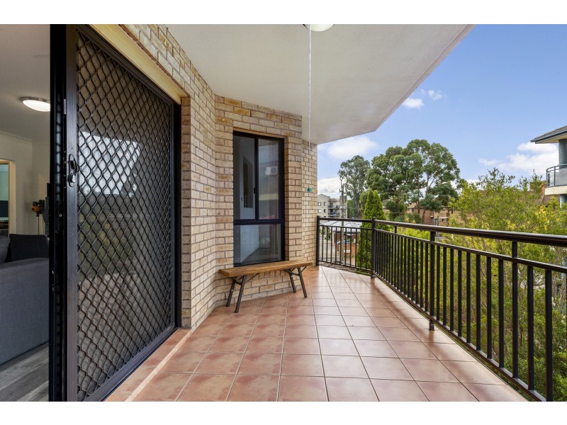 6/32 Fourth Avenue, Blacktown NSW 2148