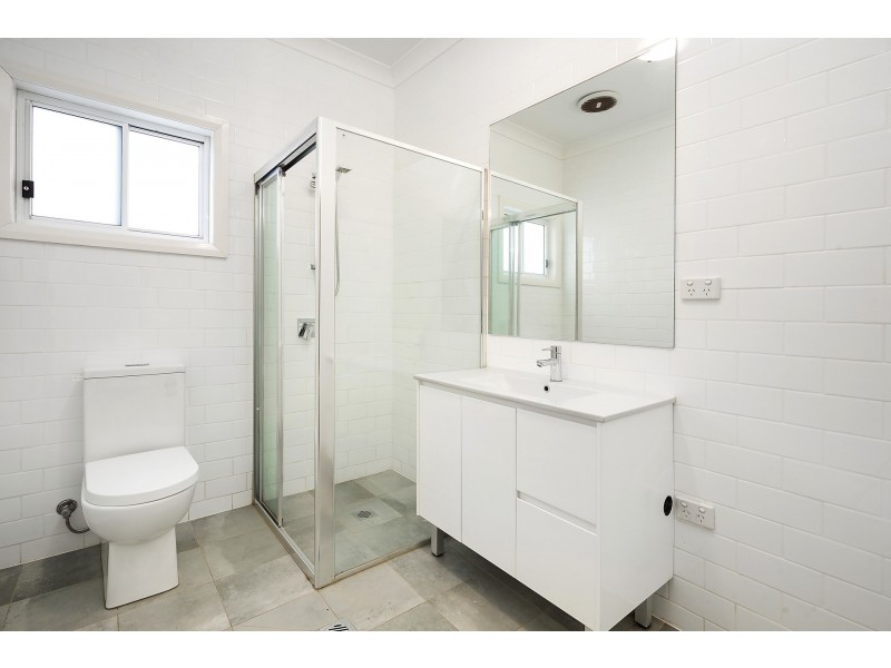 8A Nowland Street, Seven Hills NSW 2147