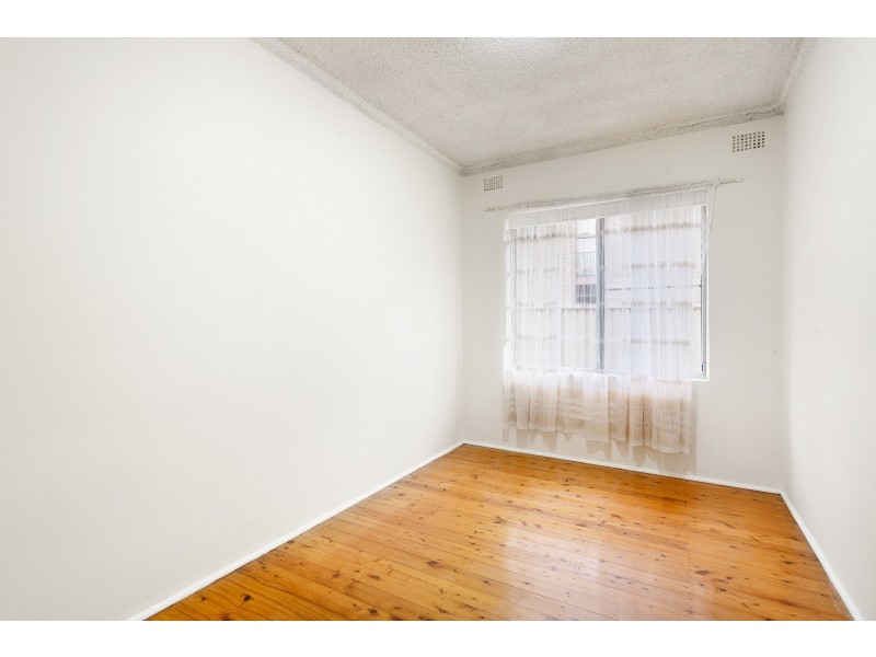 1/34 Treves Street, Merrylands NSW 2160