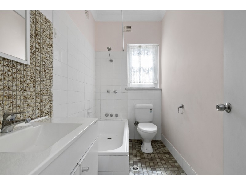 2/40 Freeman Street, Lalor Park NSW 2147