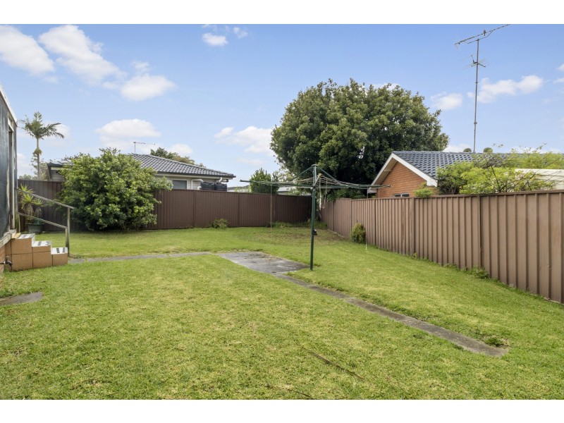 42 Pendant Avenue, Blacktown NSW 2148