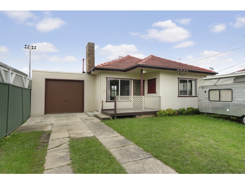 17 Cacia Avenue, Seven Hills NSW 2147