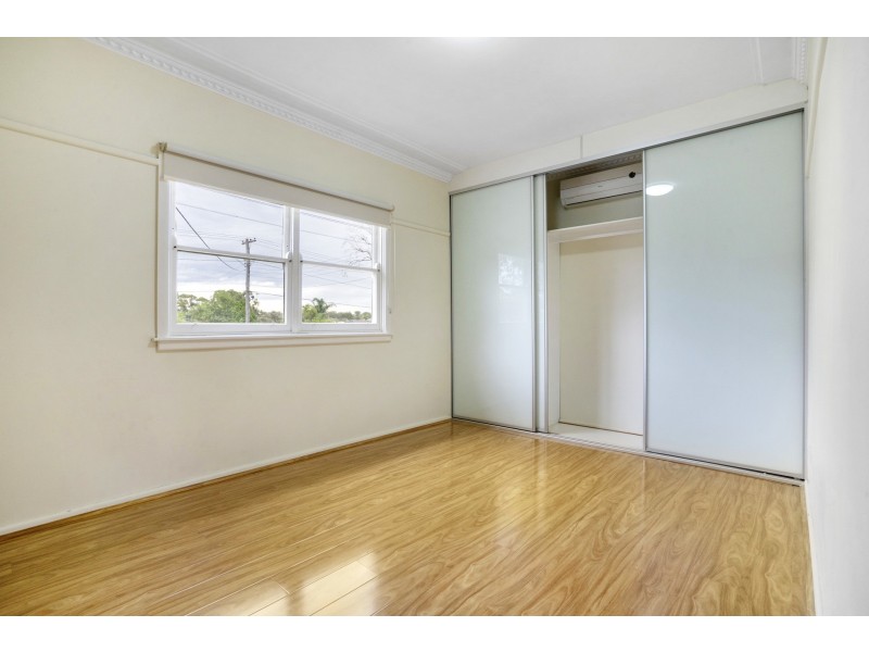 29 Leabons Lane, Seven Hills NSW 2147