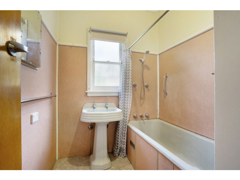 29 Leabons Lane, Seven Hills NSW 2147