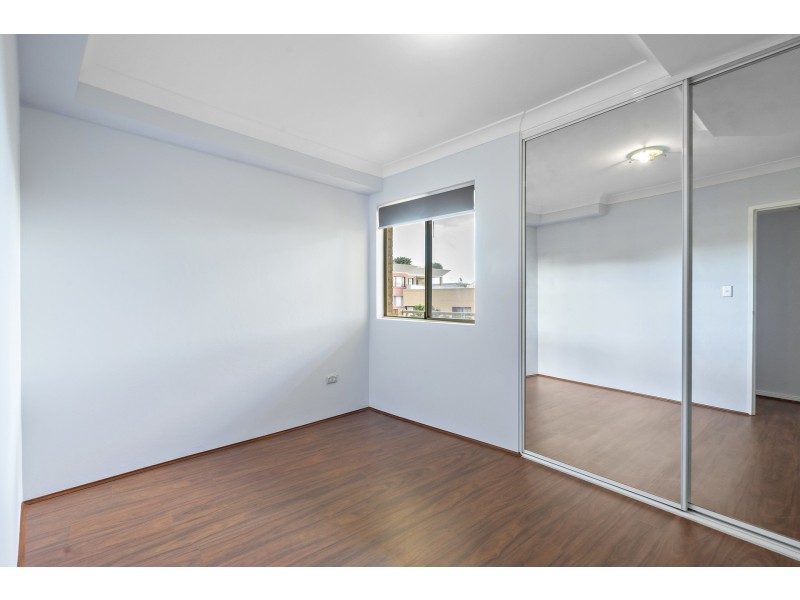 24/14-18 Fourth Avenue, Blacktown NSW 2148