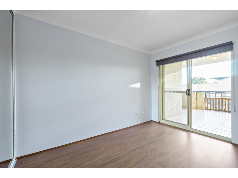 24/14-18 Fourth Avenue, Blacktown NSW 2148