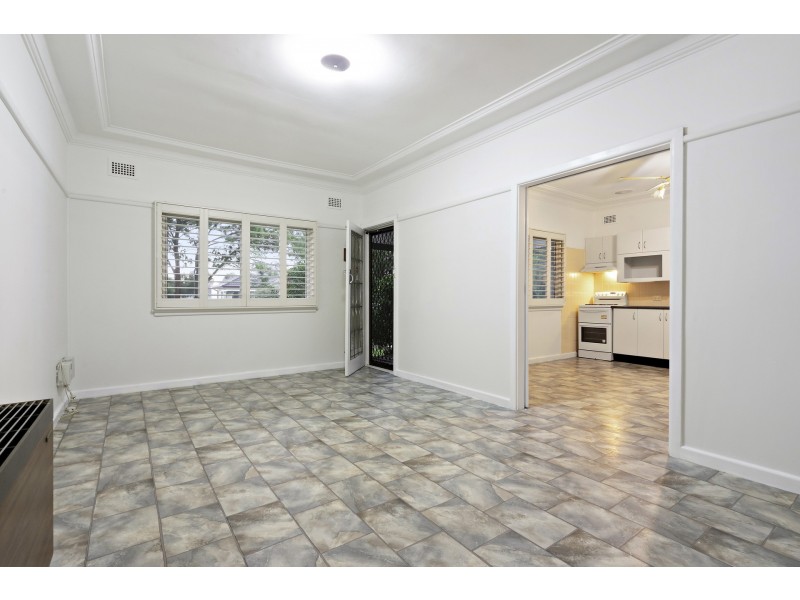 24 Mala Crescent, Blacktown NSW 2148