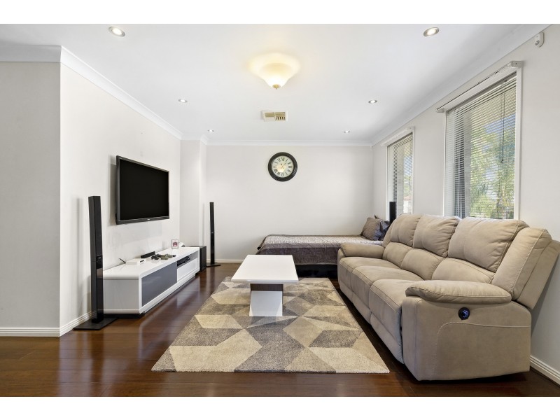 21 Hollydale Place, Prospect NSW 2148