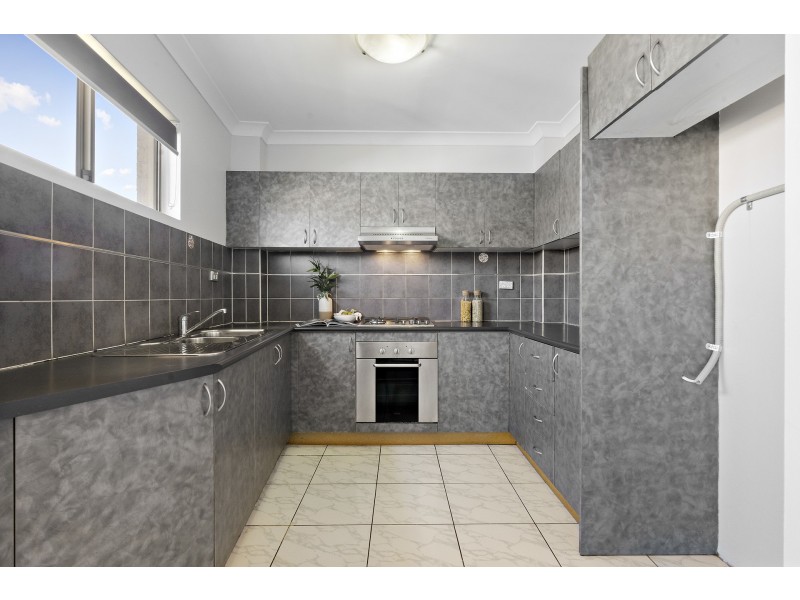 24/14-18 Fourth Avenue, Blacktown NSW 2148