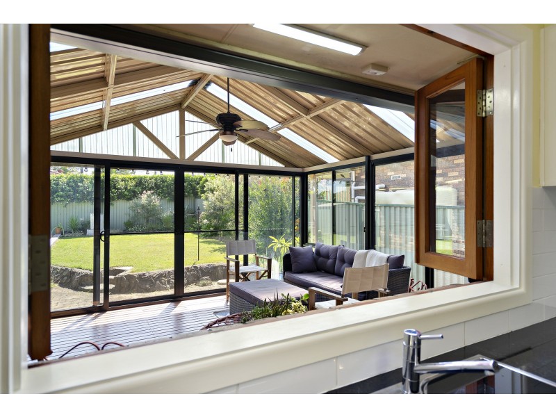 17 Columbia Road, Seven Hills NSW 2147