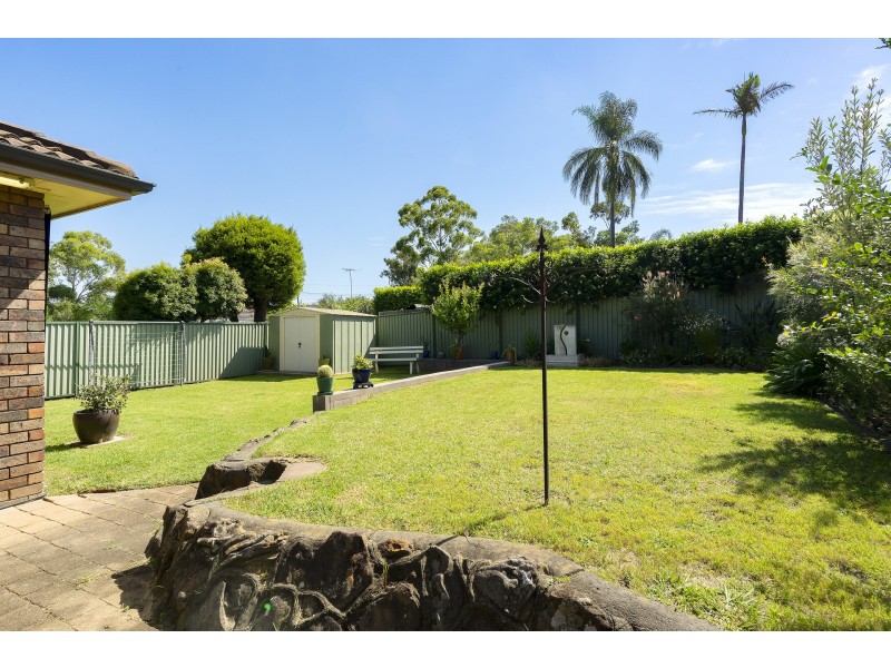 17 Columbia Road, Seven Hills NSW 2147