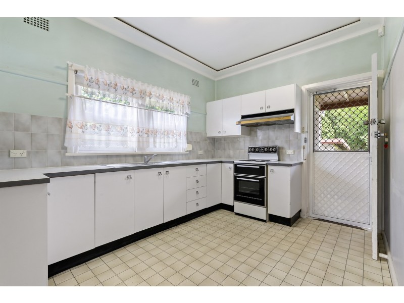 10 Grafton Street, Blacktown NSW 2148