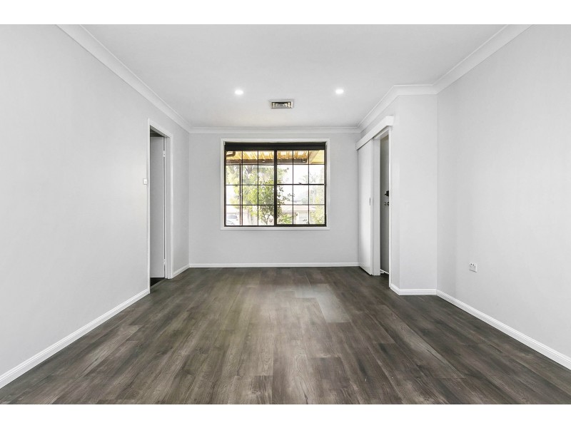 13 Oulton Street, Prospect NSW 2148