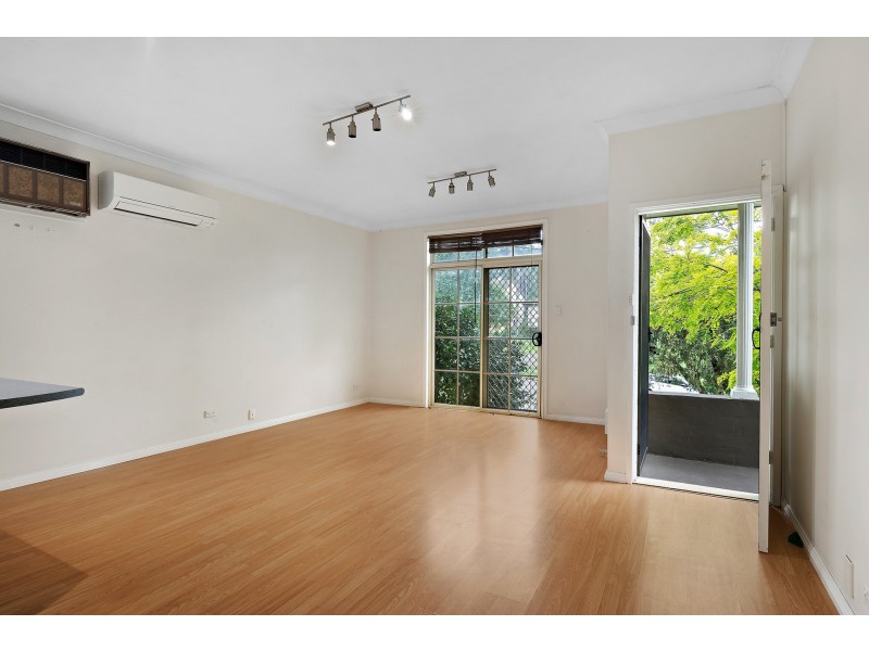 10 Dawn Drive, Seven Hills NSW 2147