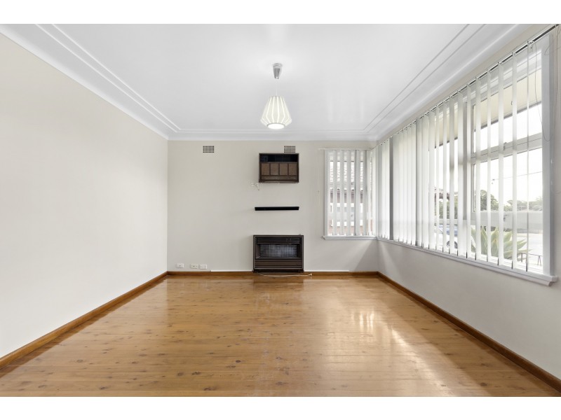 15 Theresa Street, Blacktown NSW 2148