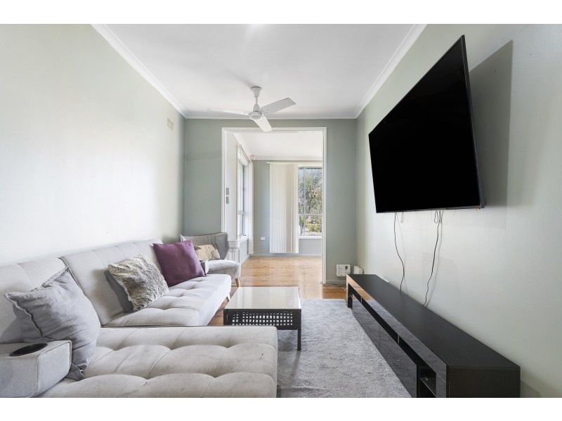 11 Hayes Road, Seven Hills NSW 2147