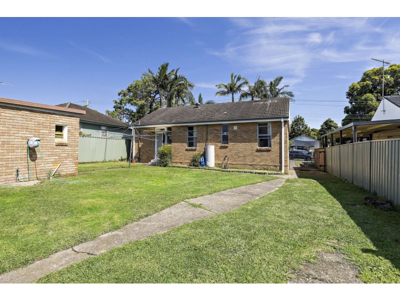 11 Hayes Road, Seven Hills NSW 2147