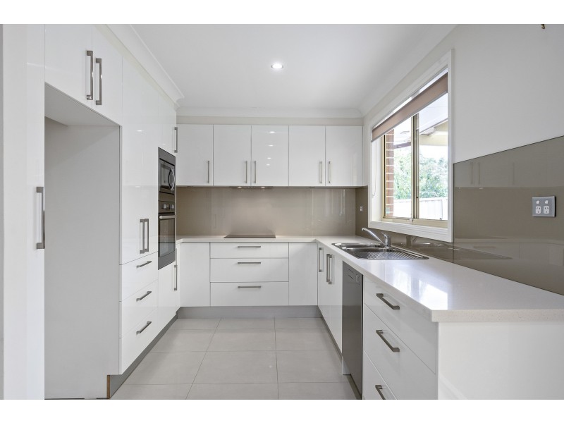 8b Baron Close, Kings Langley NSW 2147
