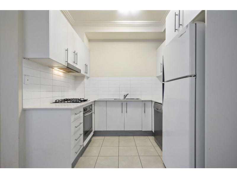 10/2 Bruce Street, Blacktown NSW 2148