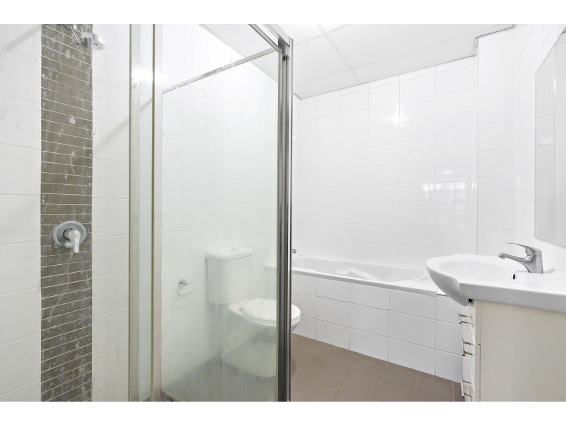 10/2 Bruce Street, Blacktown NSW 2148