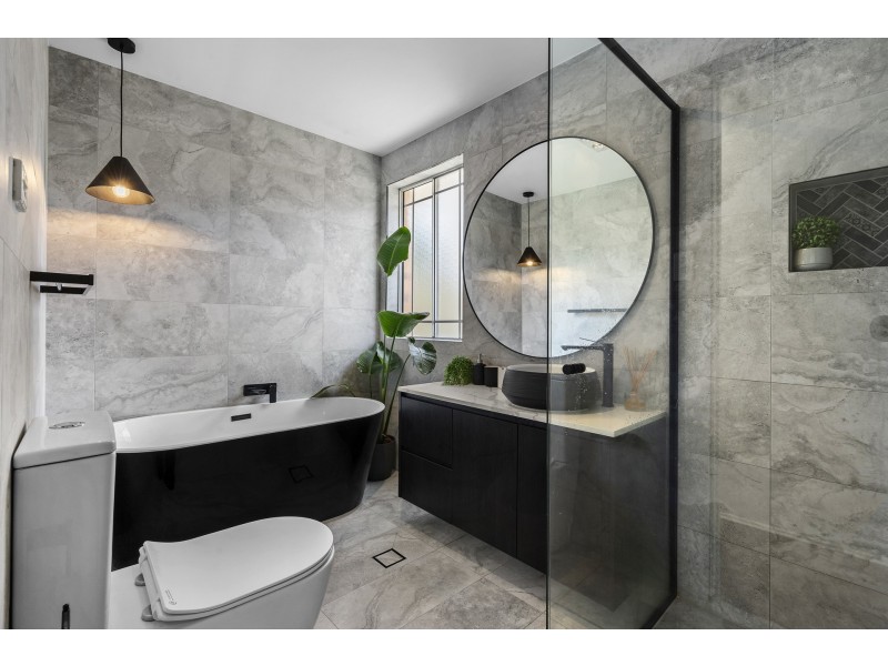 19 Girra Road, Blacktown NSW 2148