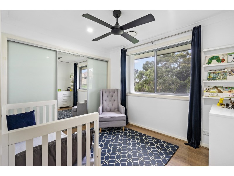 37 Desley Crescent, Prospect NSW 2148