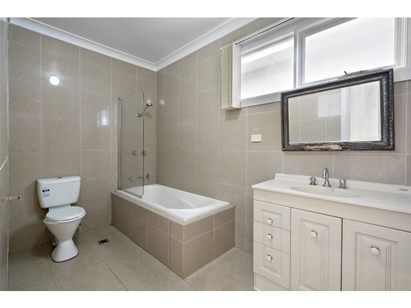 3 Essex Street, Blacktown NSW 2148