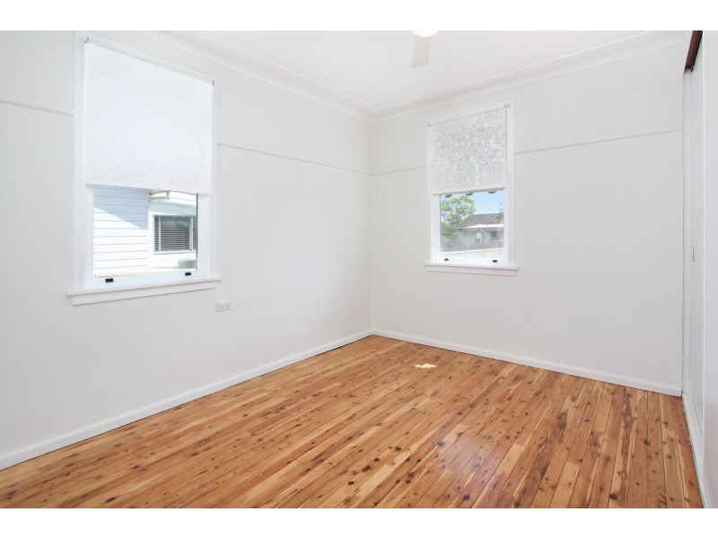 8 Adams Crescent, St Marys NSW 2760
