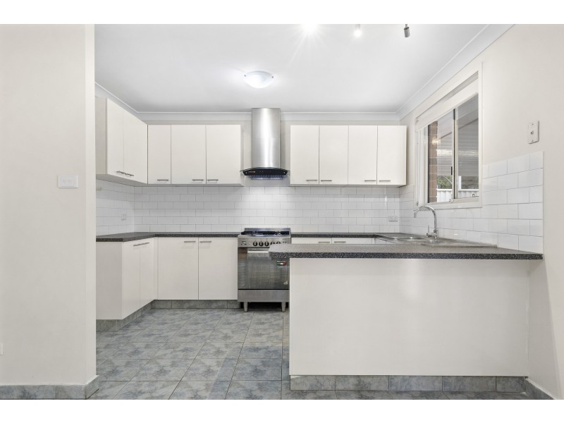 10 Ambrose Street, Glendenning NSW 2761