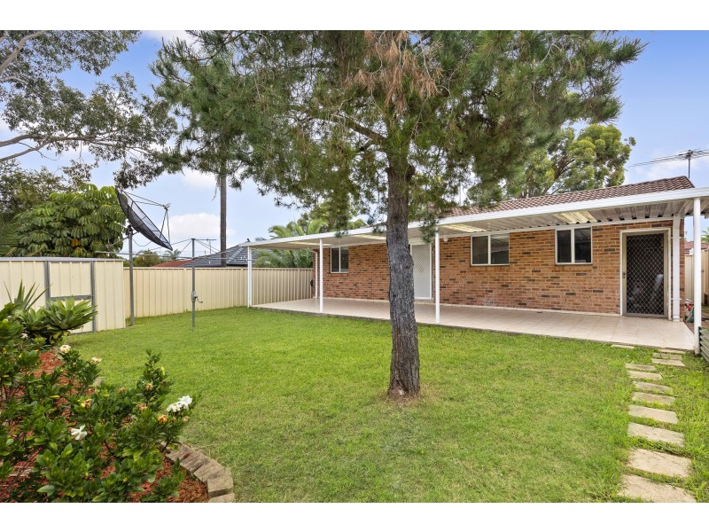 10 Ambrose Street, Glendenning NSW 2761