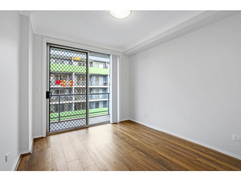 202C/8 Myrtle Street, Prospect NSW 2148